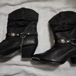 Black Dingo boots size 8.5 new